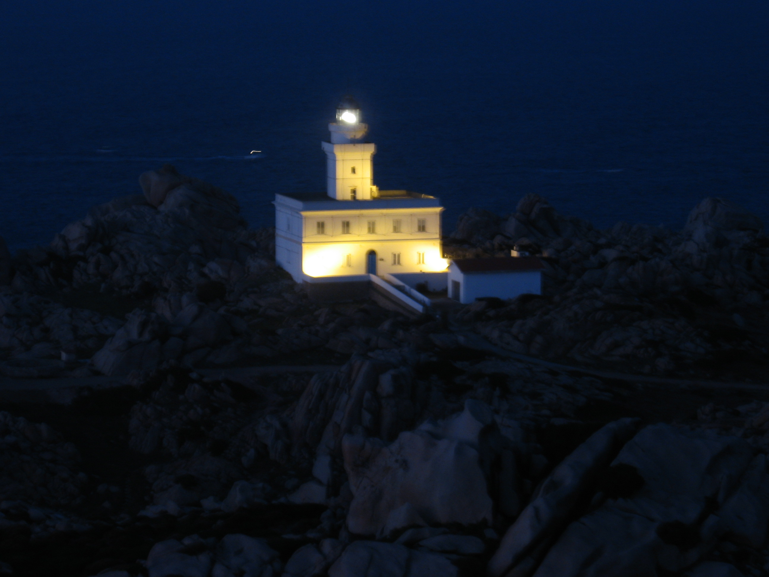 il faro di notte